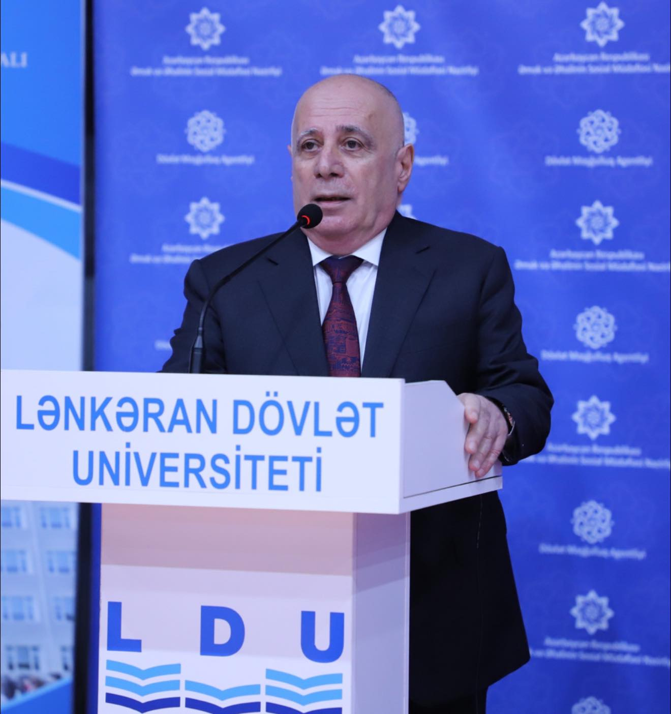 Lənkəranda tələbə və məzunlar üçün 867 vakant iş yeri təqdim olunub