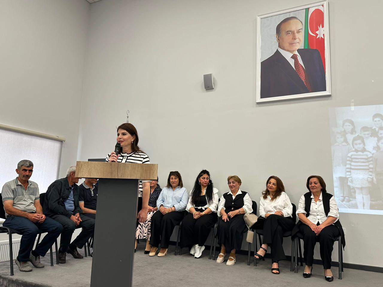 Laçın məktəbinin ilk məzunları 40 ildən sonra sinif otağına qayıtdı