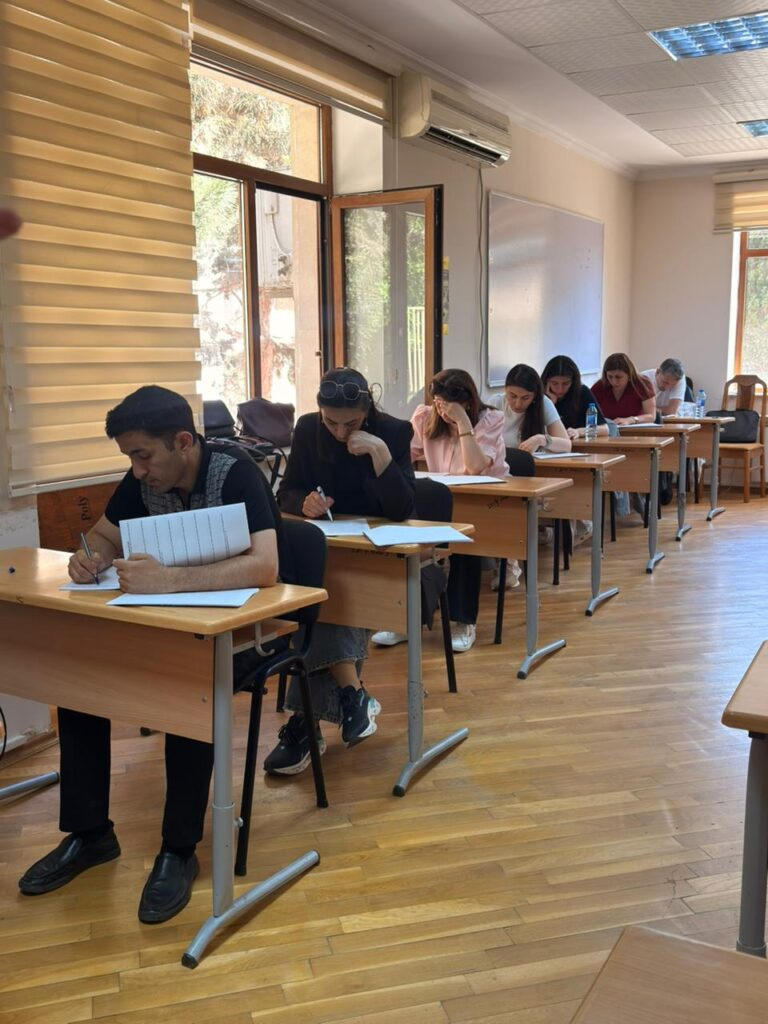 “Bir müəllimin manifesti” proqramının yekun qiymətləndirməsi keçirilib