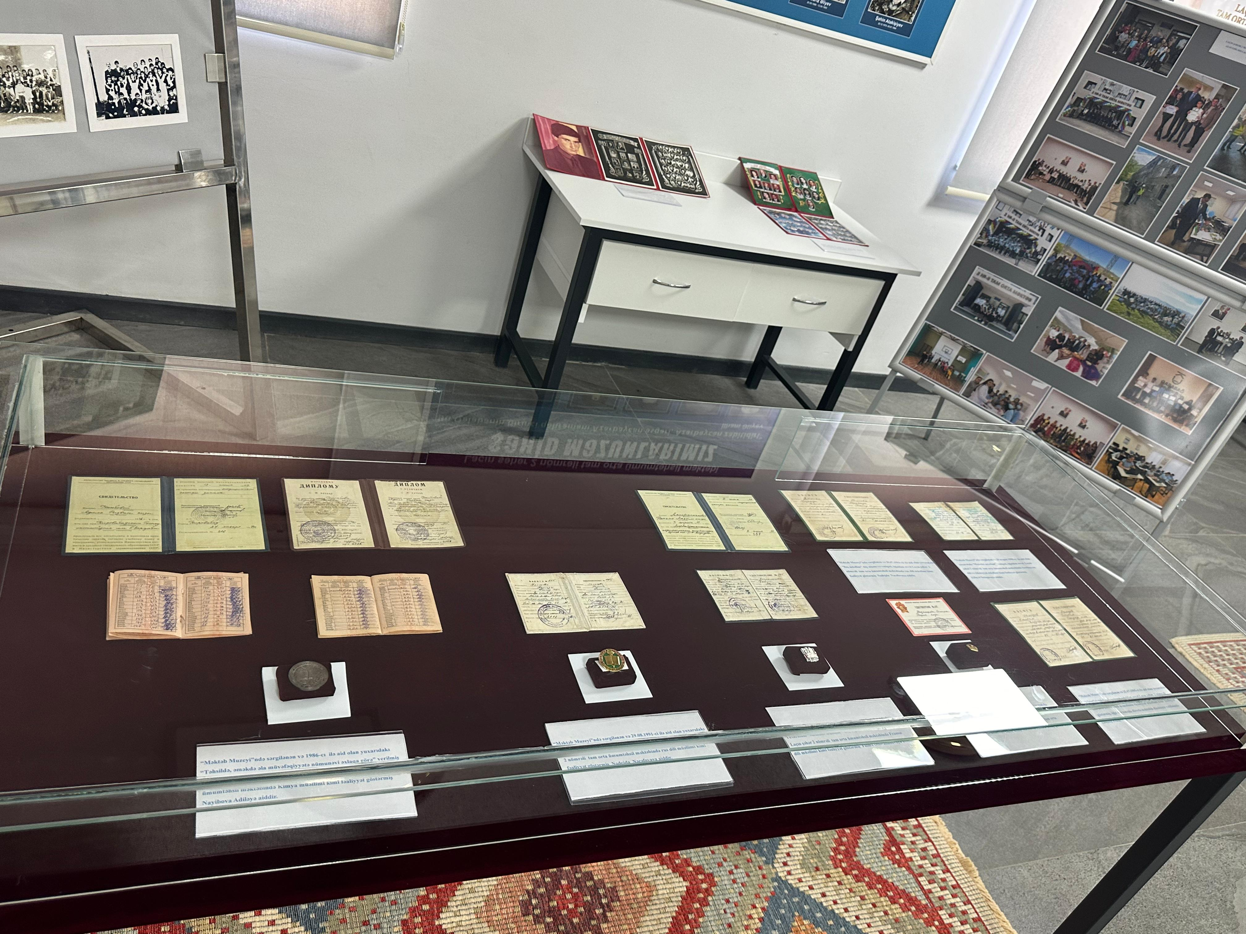 Gecikmiş albom, 40 illik dəftər