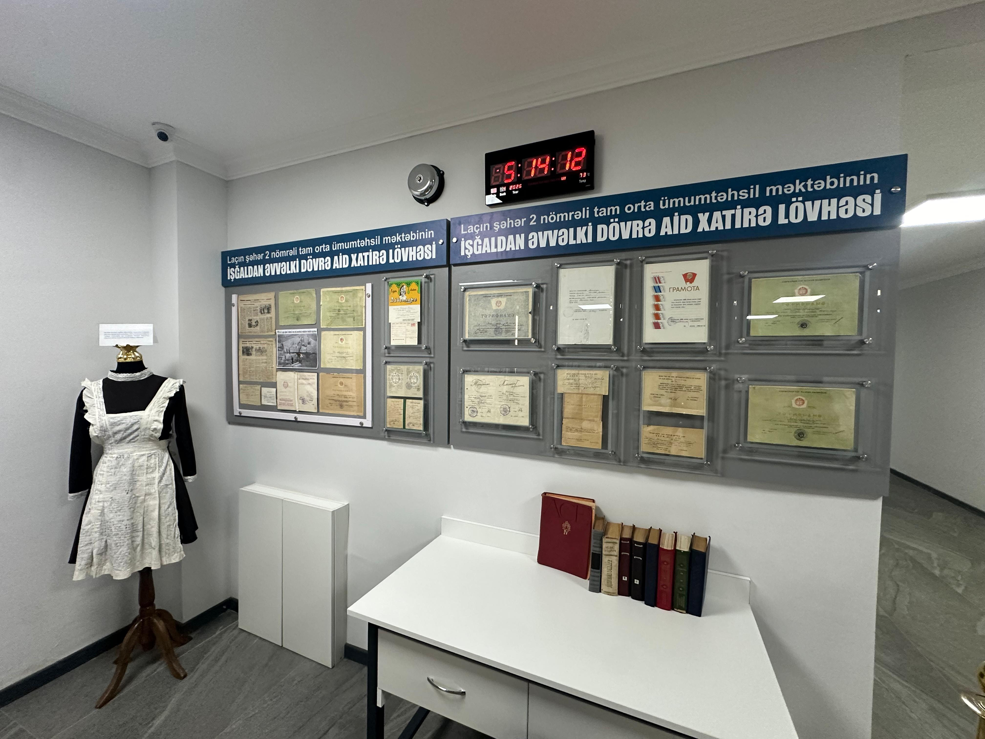 Gecikmiş albom, 40 illik dəftər