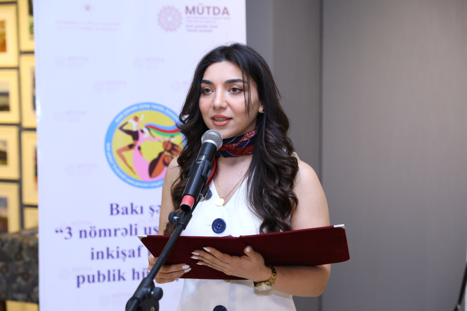 “Əlini mənə ver, dostum” adlı xeyriyyə sərgisi keçirilib