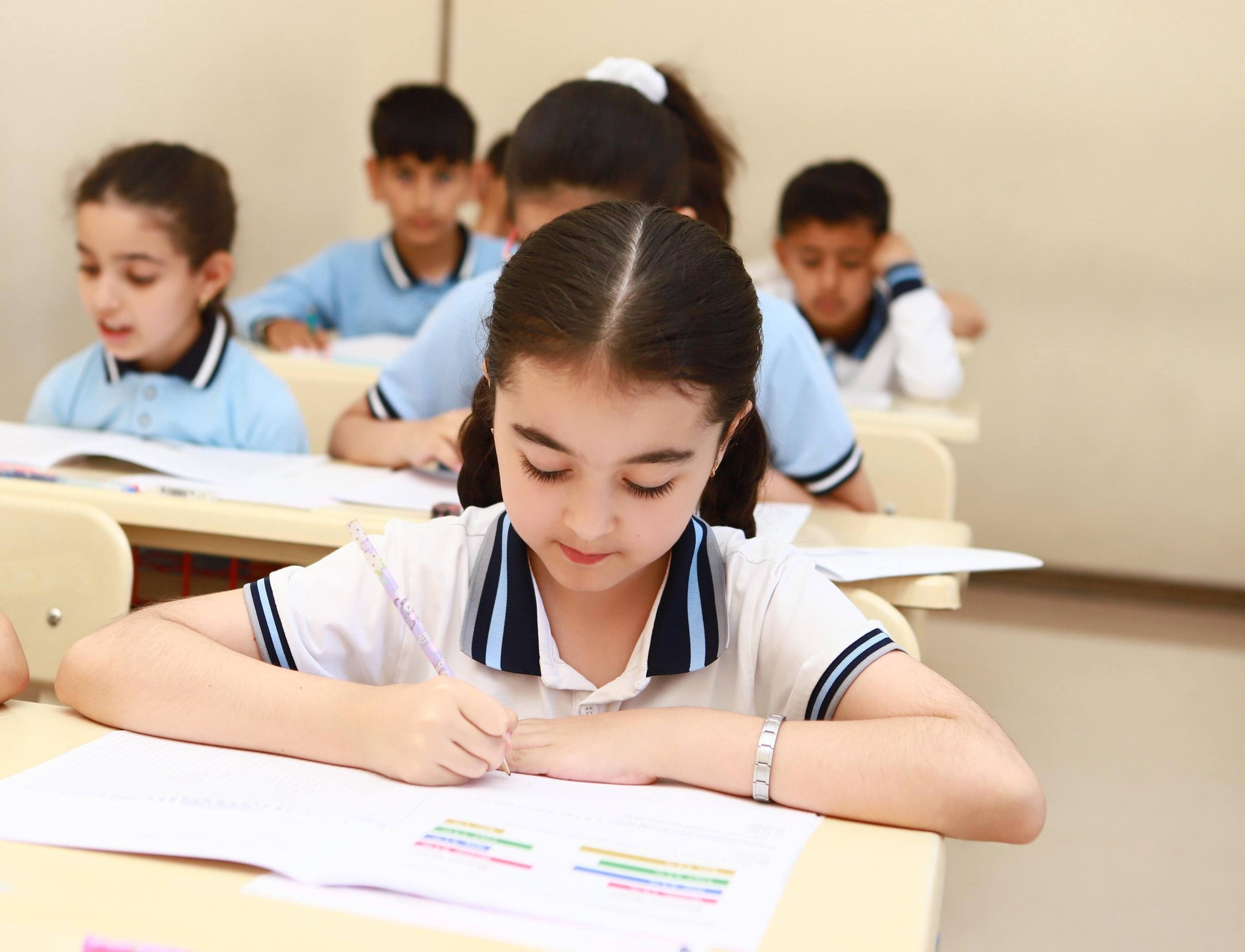 Məktəblilərin monitorinq həyəcanı
