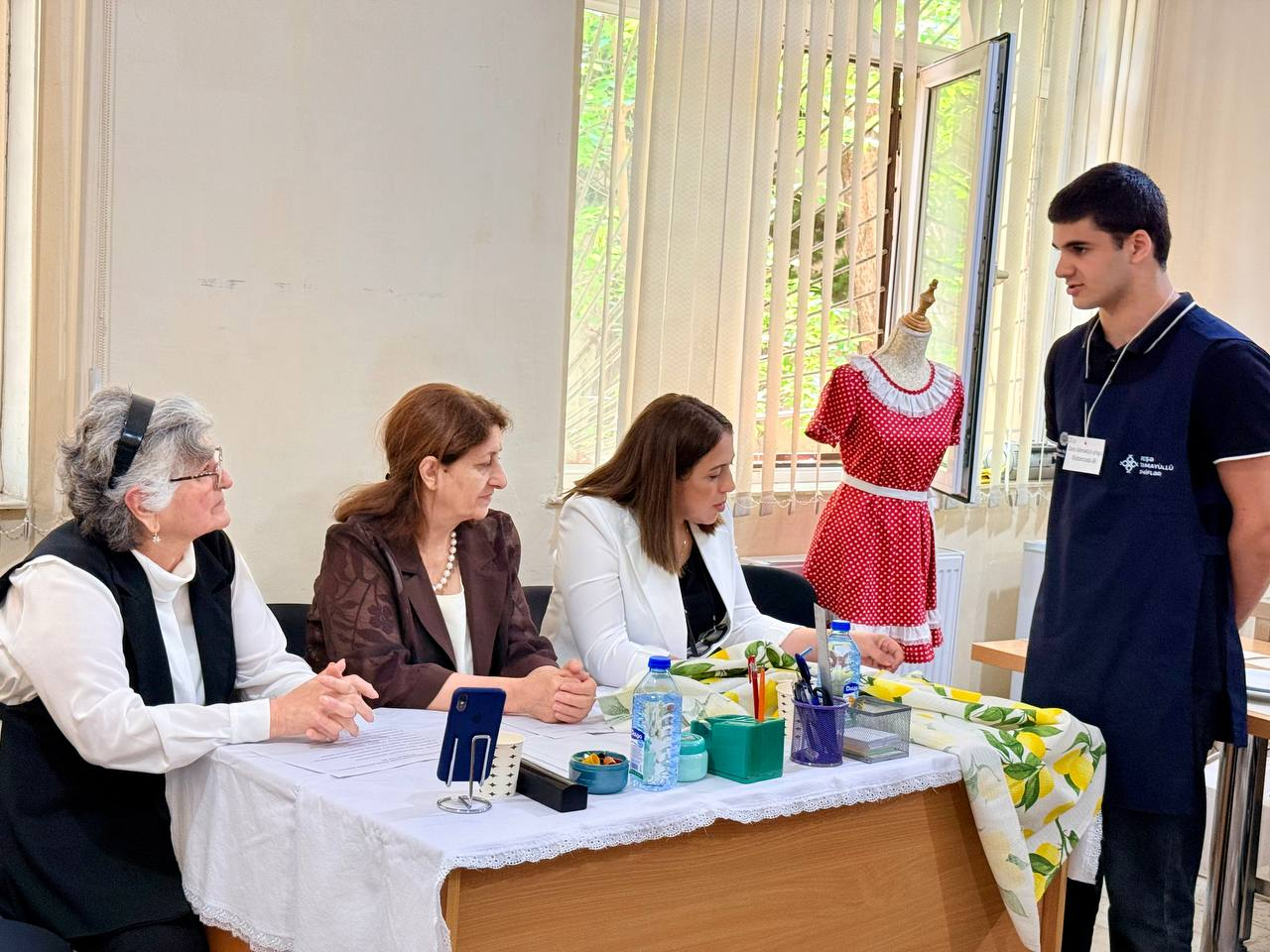 9000-ə yaxın şagird üçün praktiki imtahanlar keçirilir