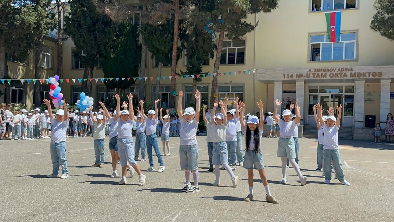 Təhsil müəssisələrində “İnsan hüquqları aylığı” ilə bağlı tədbirlər keçirilir