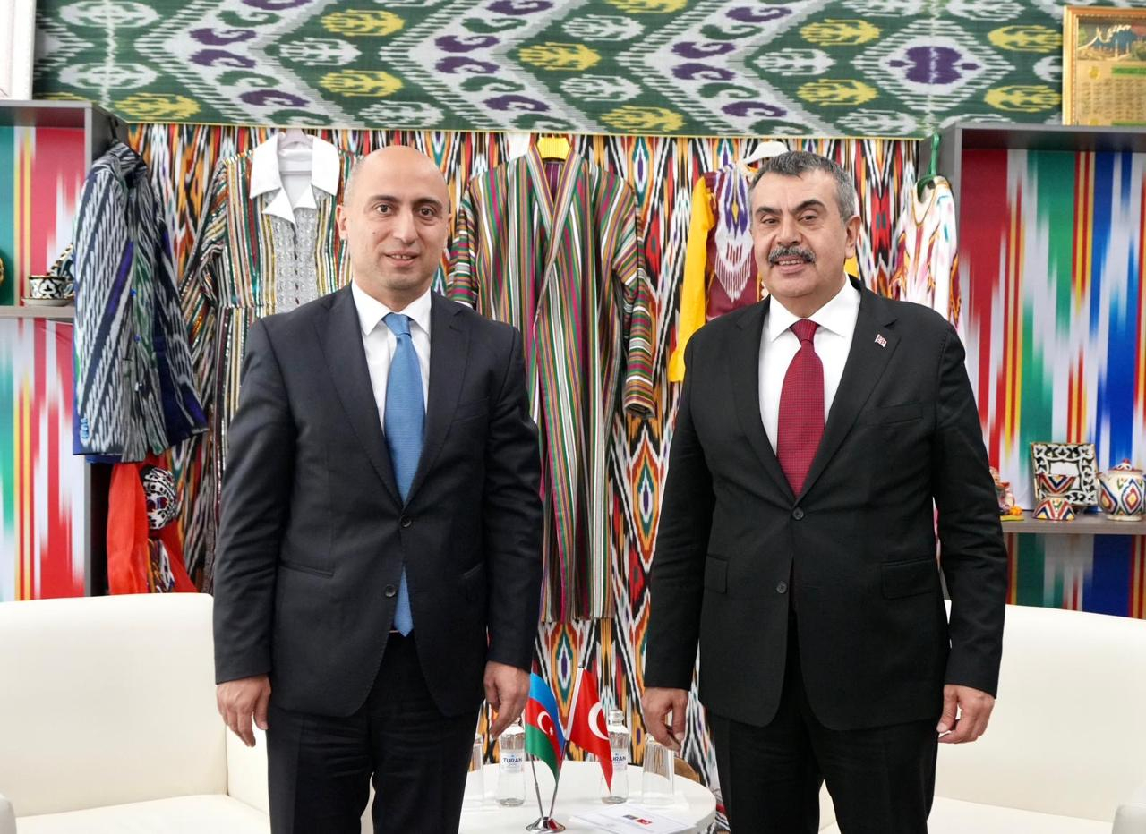 Emin Əmrullayev türkiyəli həmkarı ilə görüşüb
