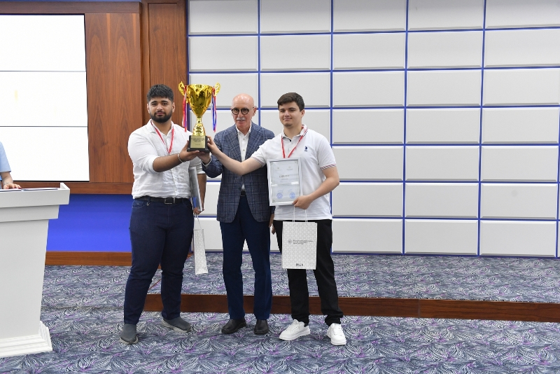 UNEC komandaları “Vergilər” mövzusunda debat turnirinin qalibi olublar