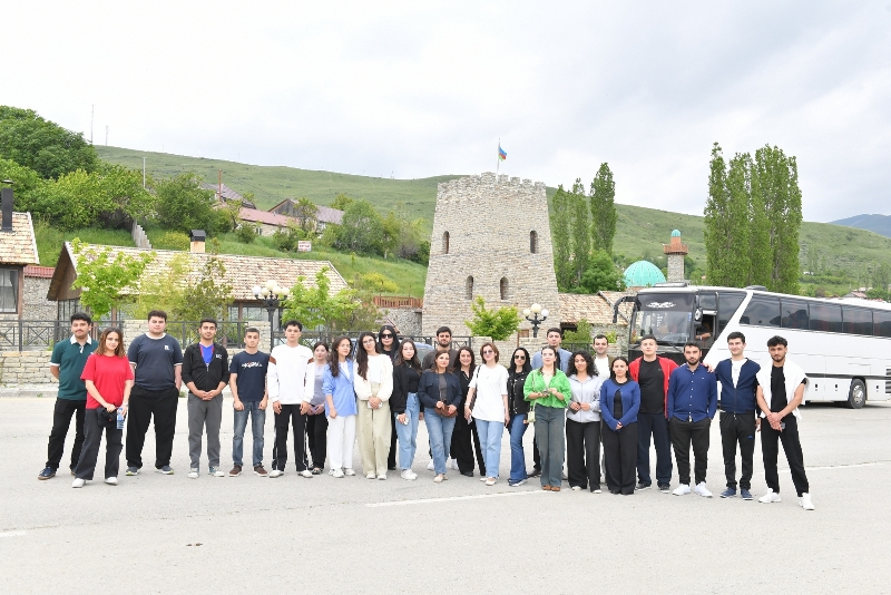 UNEC komandaları “Vergilər” mövzusunda debat turnirinin qalibi olublar