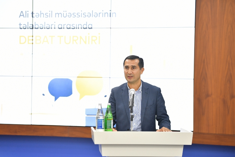 UNEC komandaları “Vergilər” mövzusunda debat turnirinin qalibi olublar