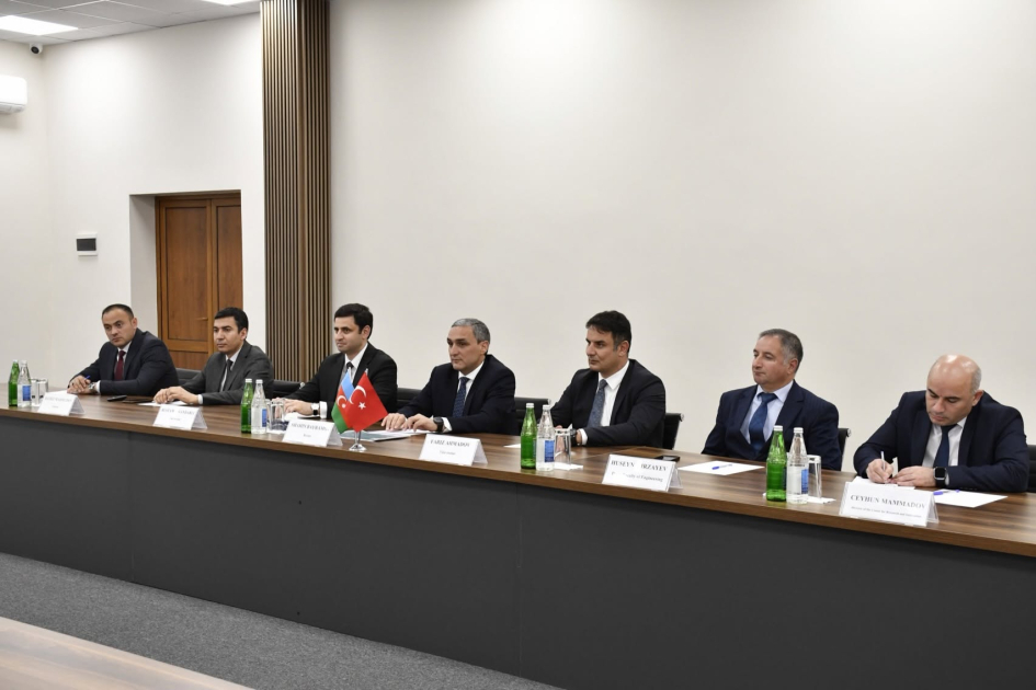 İzmir Yüksək Texnologiya İnstitutunun nümayəndə heyəti Qarabağ Universitetində olub