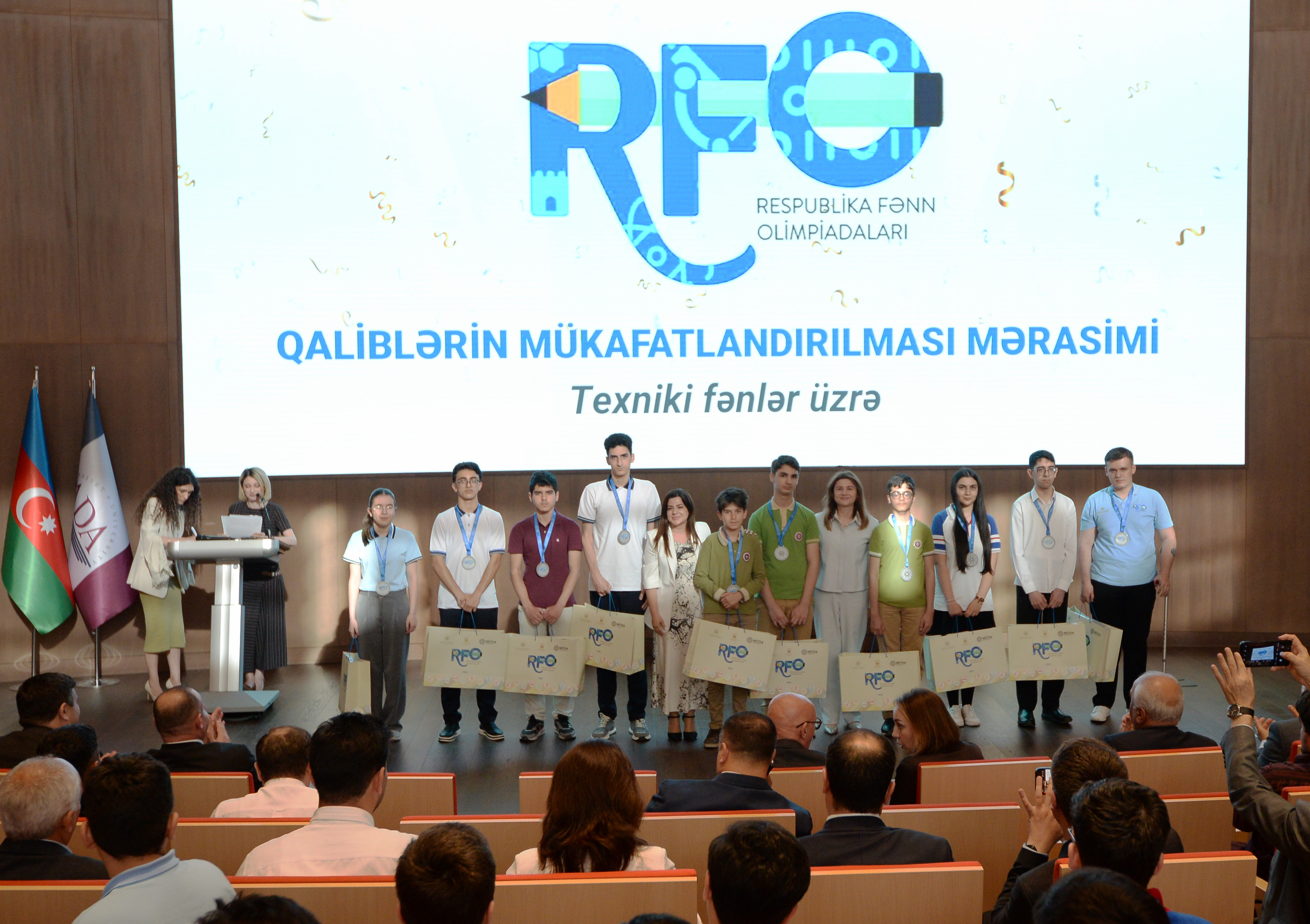 RFO-nun texniki fənlər üzrə qalibləri mükafatlandırılıb