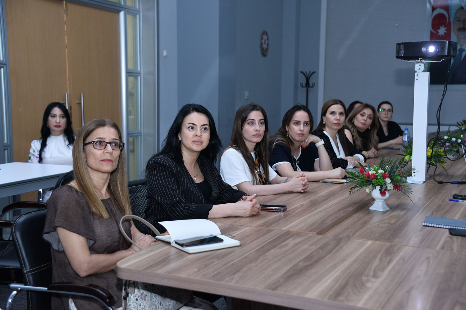 “Praktik kommunikasiya bacarıqları” mövzusunda təlim keçirilib