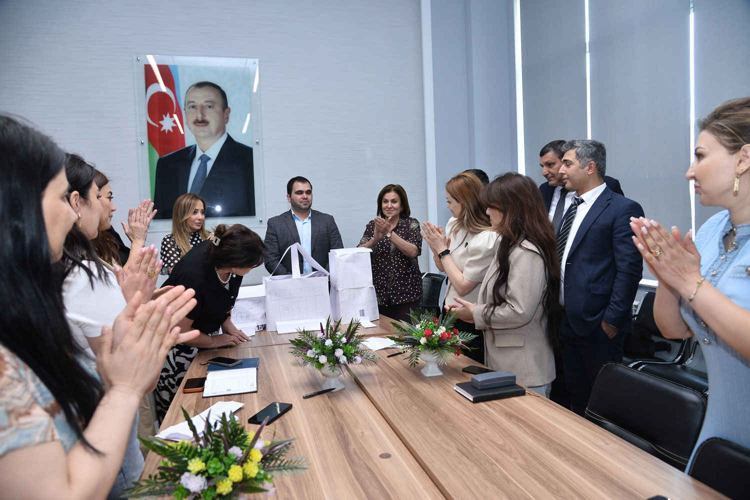 “Praktik kommunikasiya bacarıqları” mövzusunda təlim keçirilib