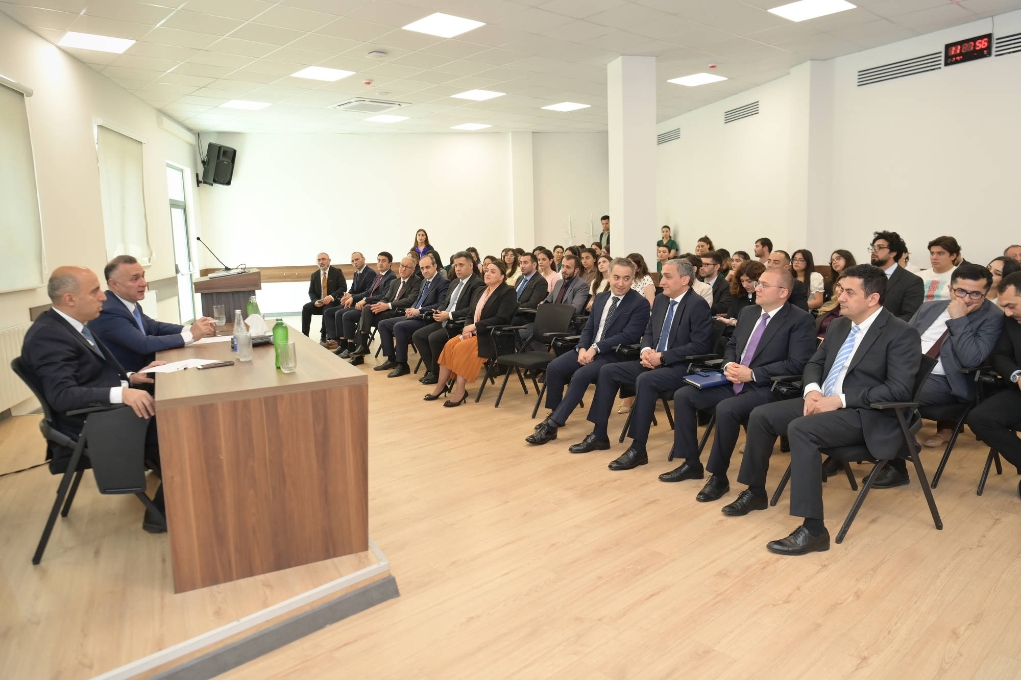 Emin Əmrullayev və Teymur Musayev Qarabağ Universitetinin Klinikasında olublar