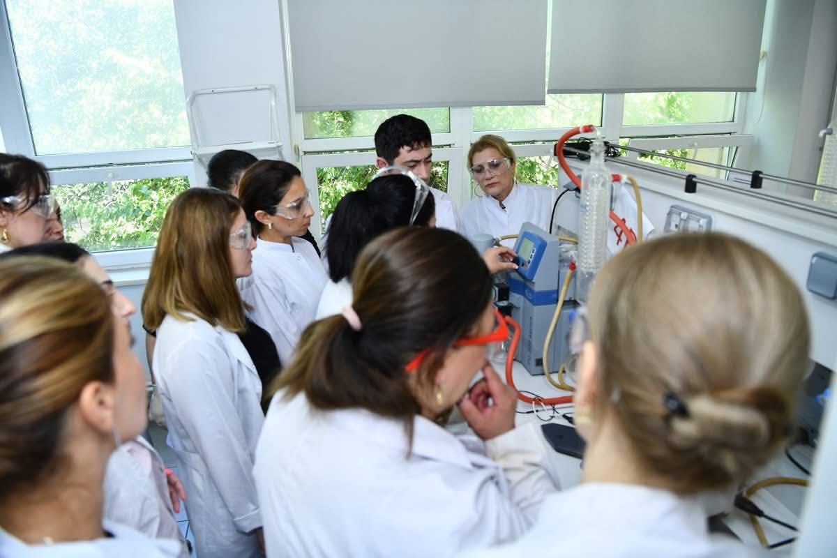 ADNSU-da 18 yeni laboratoriya yaradılacaq