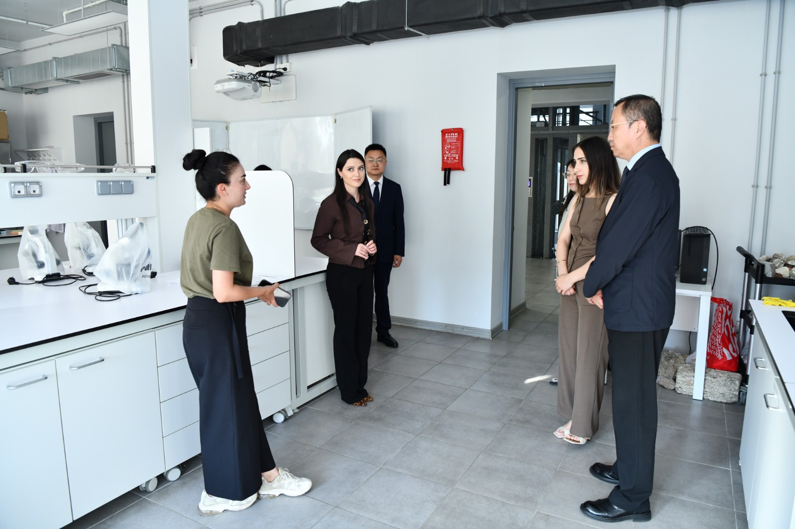 ADNSU ilə Çin universiteti arasında əməkdaşlıq perspektivləri müzakirə edilib