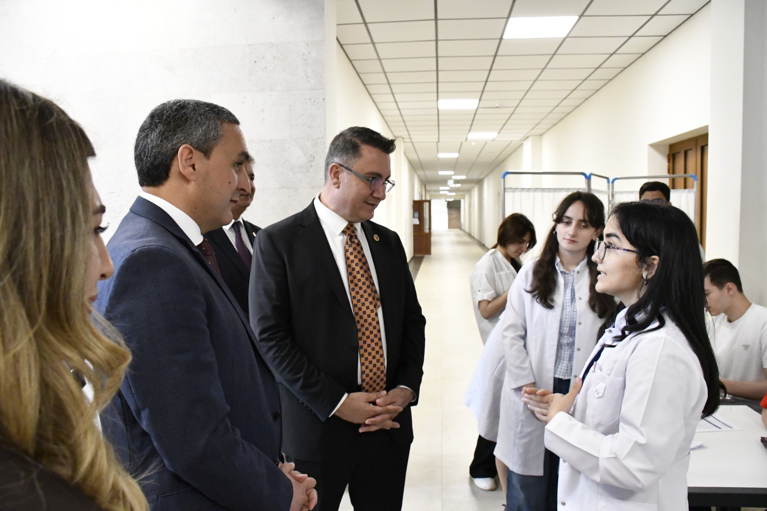 Qarabağ Universitetinin tələbələri tədqiqat təcrübəsi qazanırlar