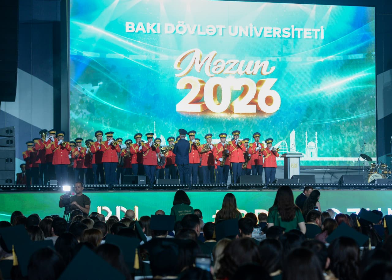 BDU-nun “Məzun günü” tədbiri keçirilib