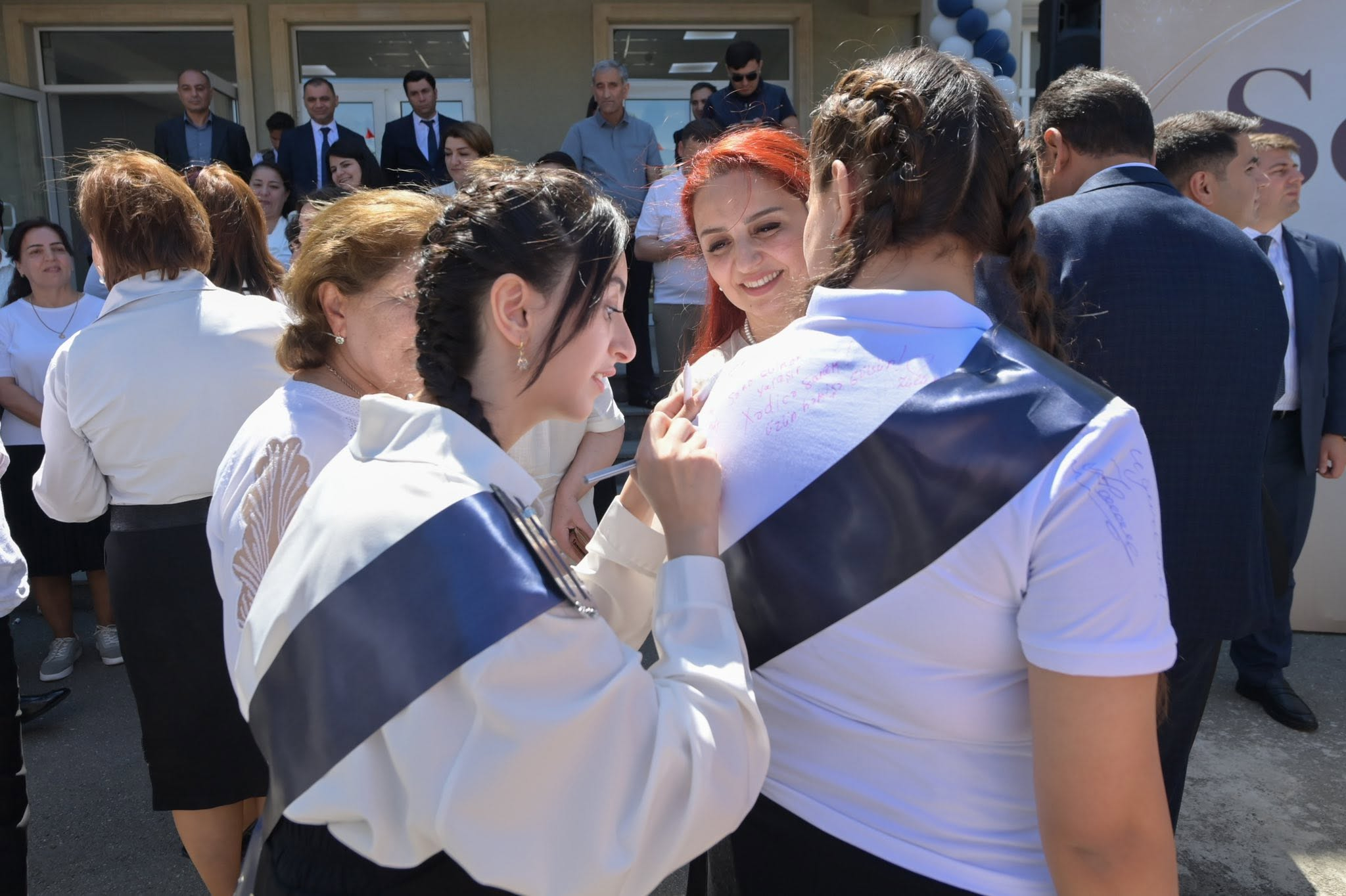 Elm və təhsil naziri “Son zəng” tədbirində iştirak edib