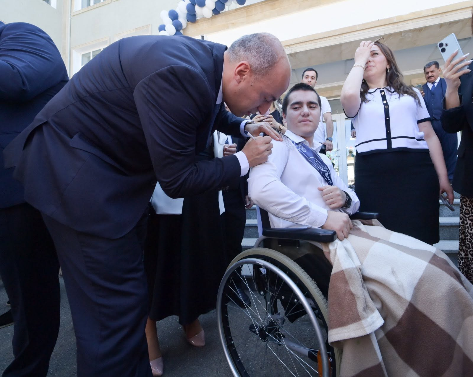 Elm və təhsil naziri “Son zəng” tədbirində iştirak edib