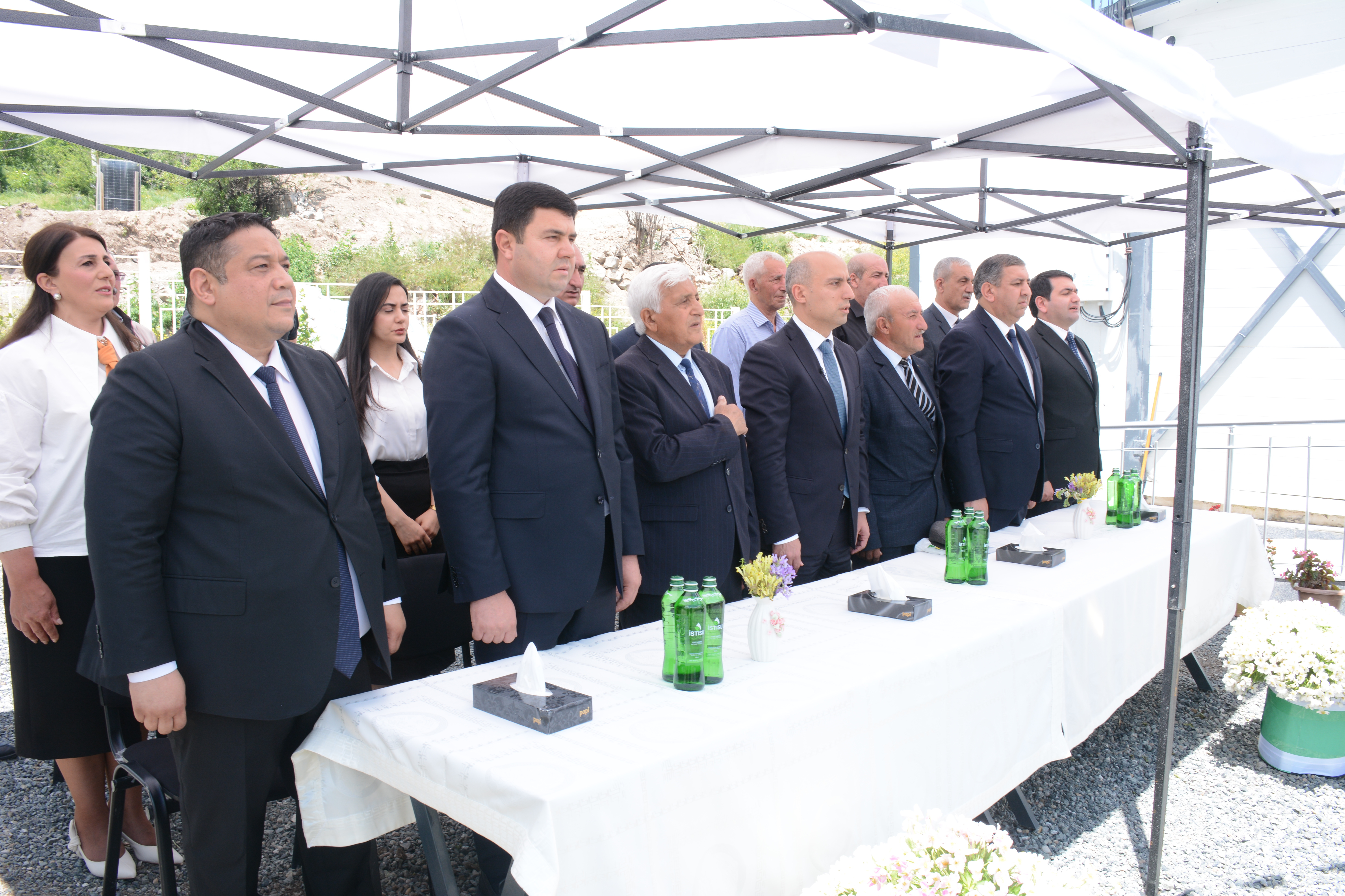 Elm və təhsil naziri azad Kəlbəcərin ilk məzununun "Son zəng" tədbirində iştirak edib