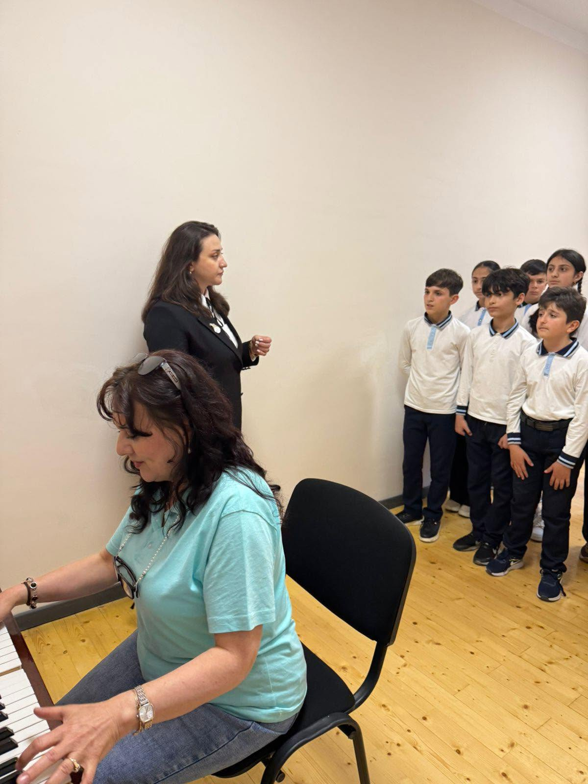 Şuşa məktəbliləri üçün ustad dərsləri təşkil edilib
