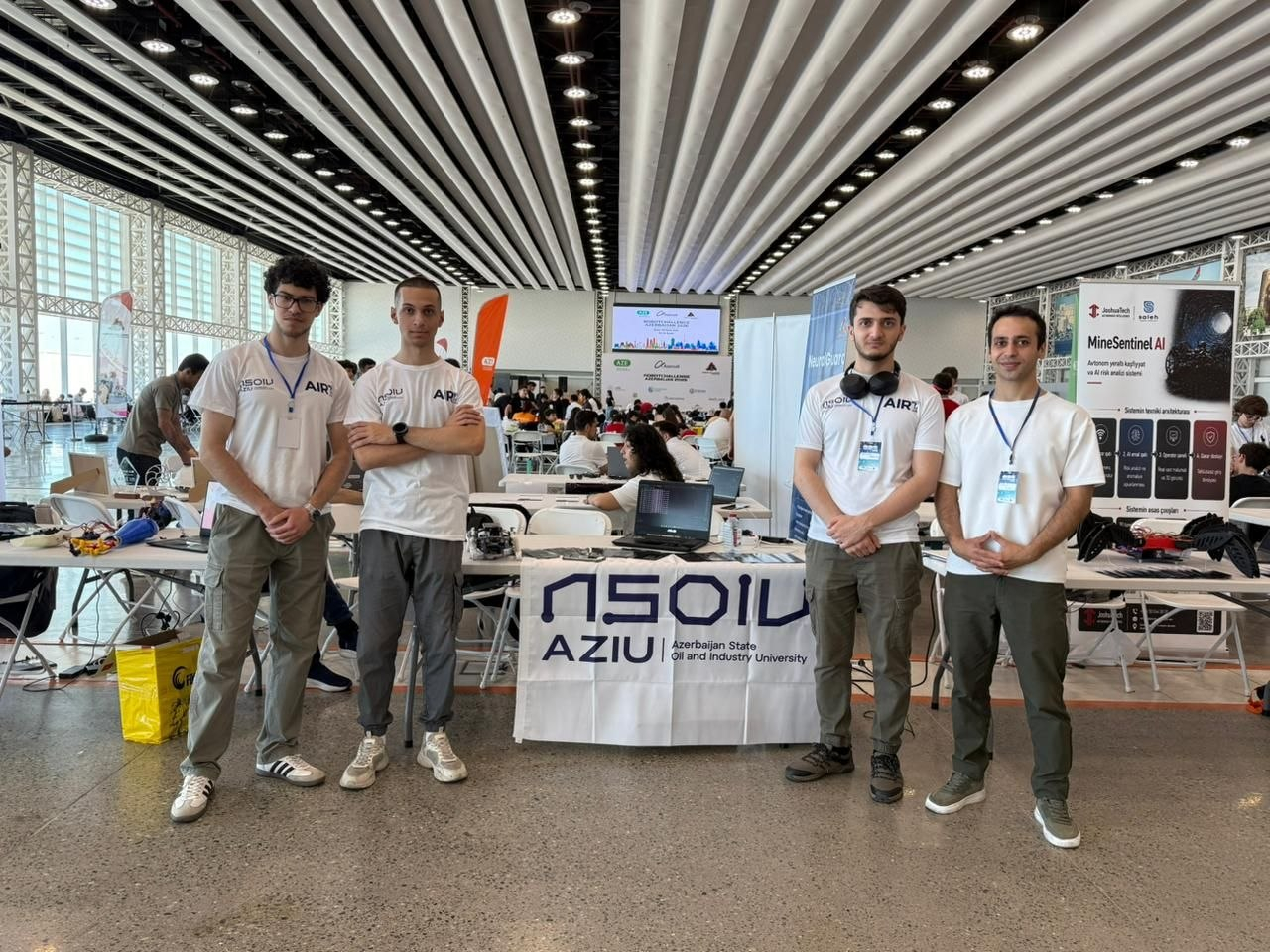 ADNSU startapı robot yarışında qalib gəlib – Azərbaycanı Çində təmsil edəcək