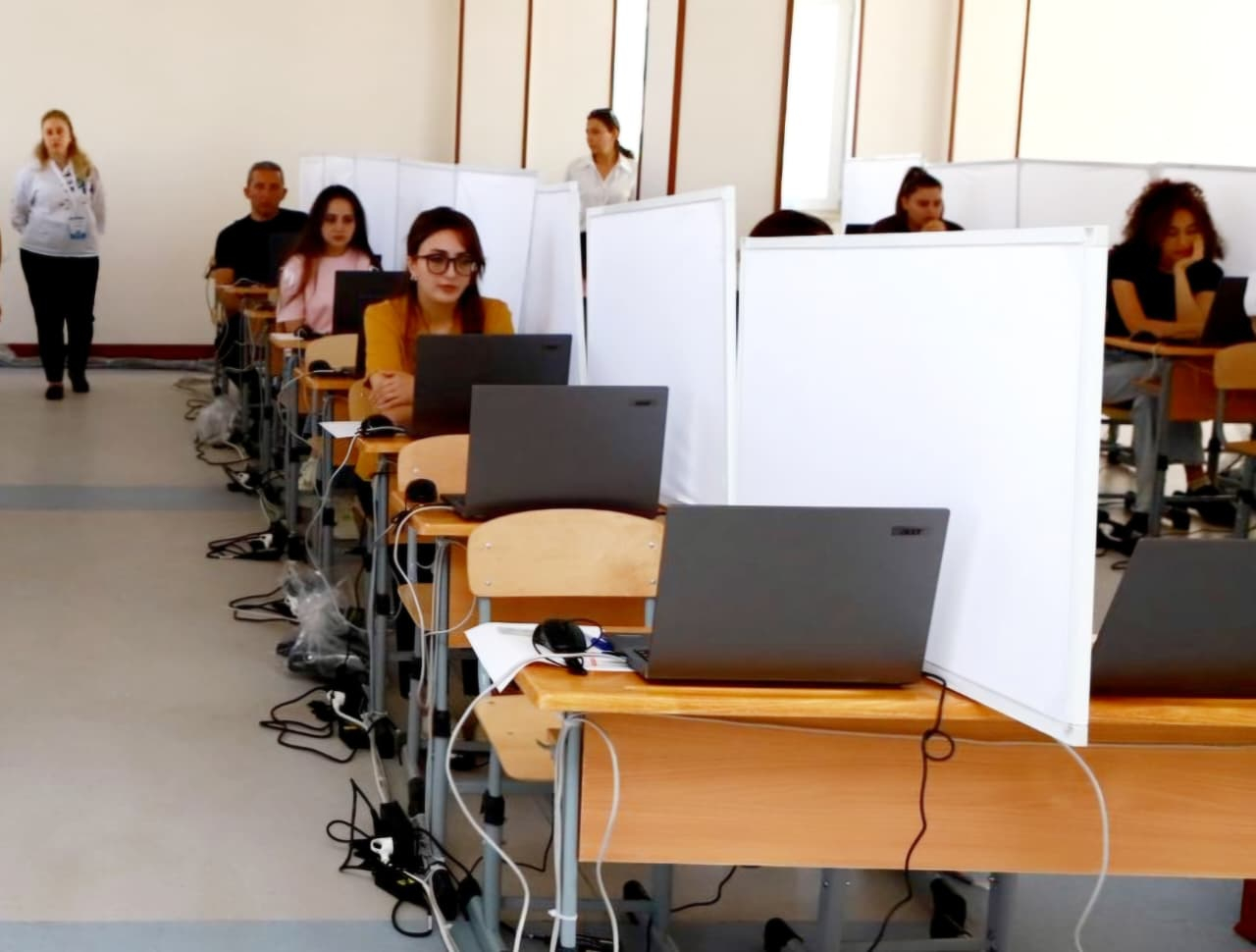 Naxçıvanda sertifikasiyanın ilk günündə 100 faiz iştirak qeydə alınıb