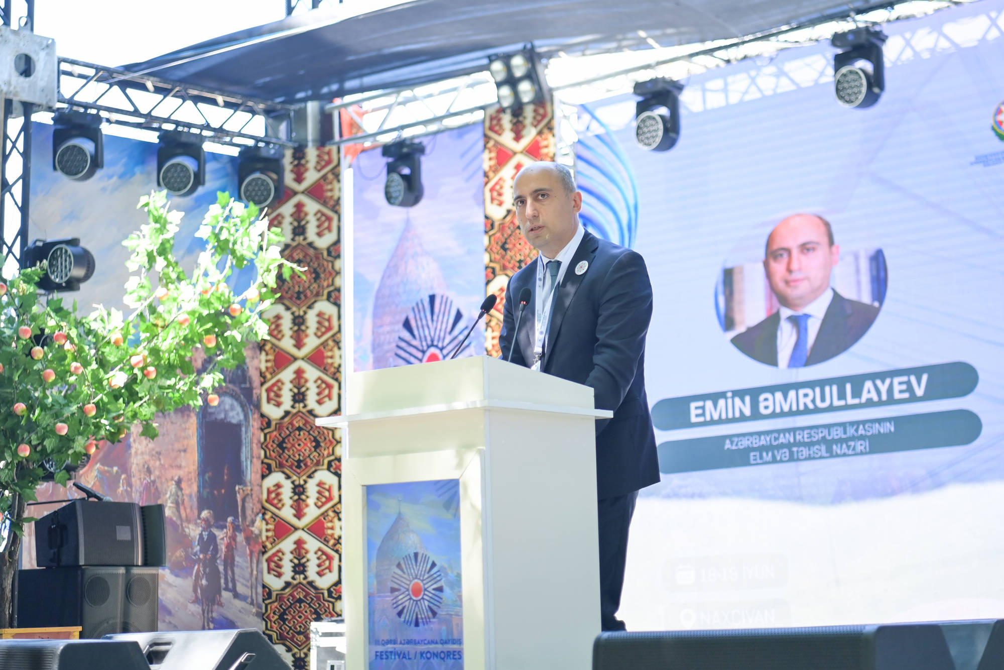 Naxçıvanda “Qərbi Azərbaycana qayıdış” III konqres-festival keçirilir