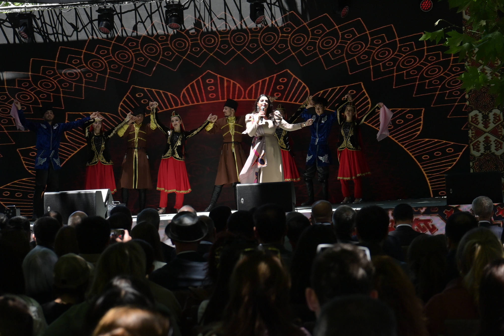 Naxçıvanda “Qərbi Azərbaycana qayıdış” III konqres-festival keçirilir