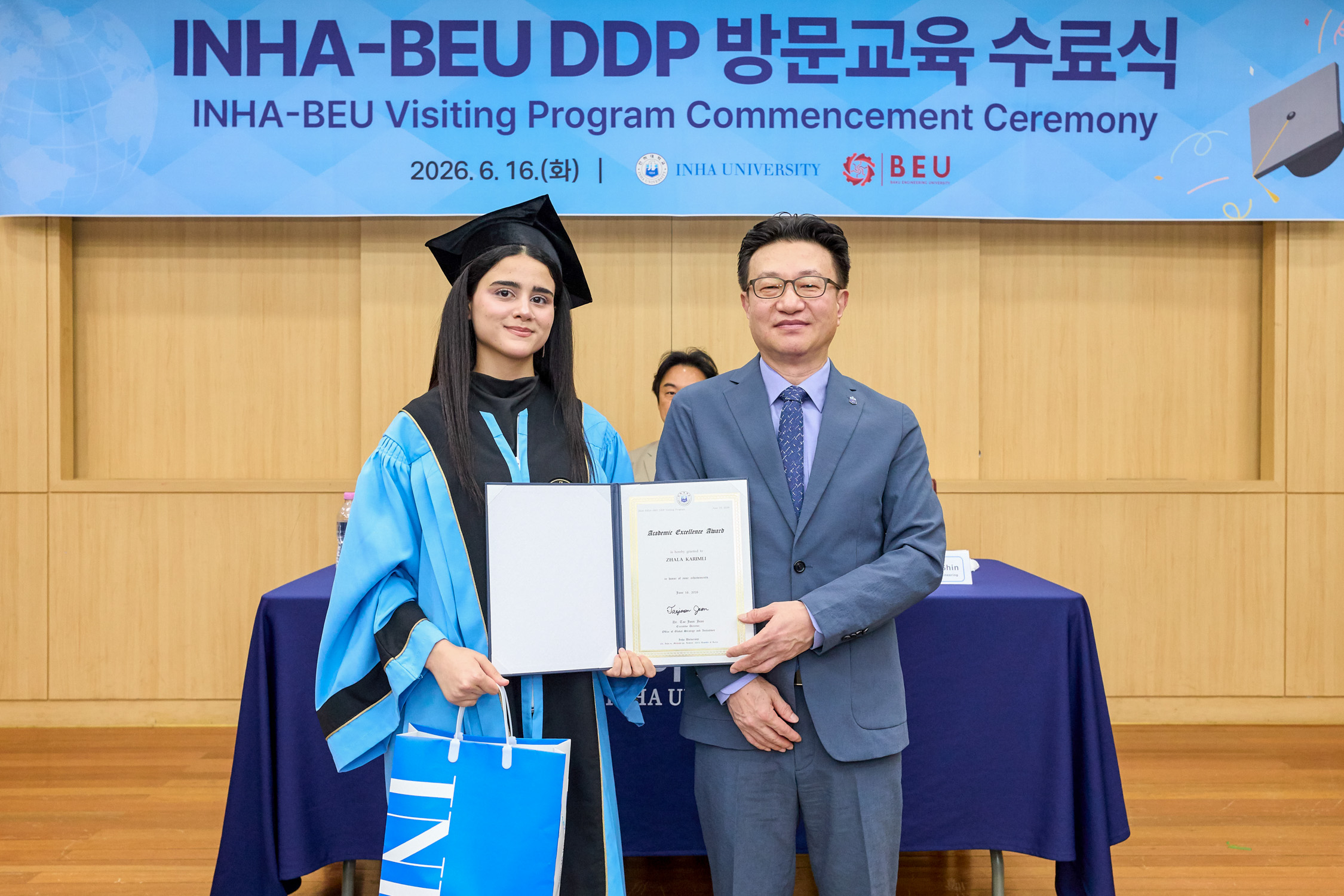 Cənubi Koreyada BMU-İNHA İDP tələbələri üçün buraxılış mərasimi keçirilib
