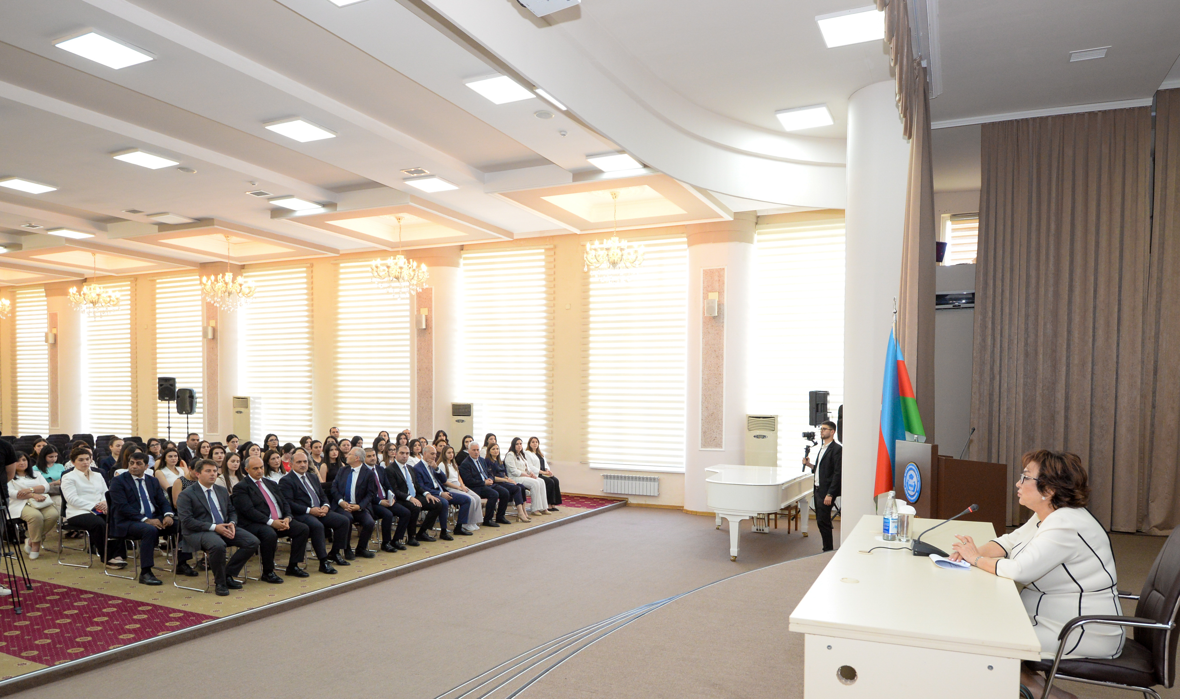 “Danışır təcrübə” layihəsinin XI görüşünün qonağı Məleykə Abbaszadə olub