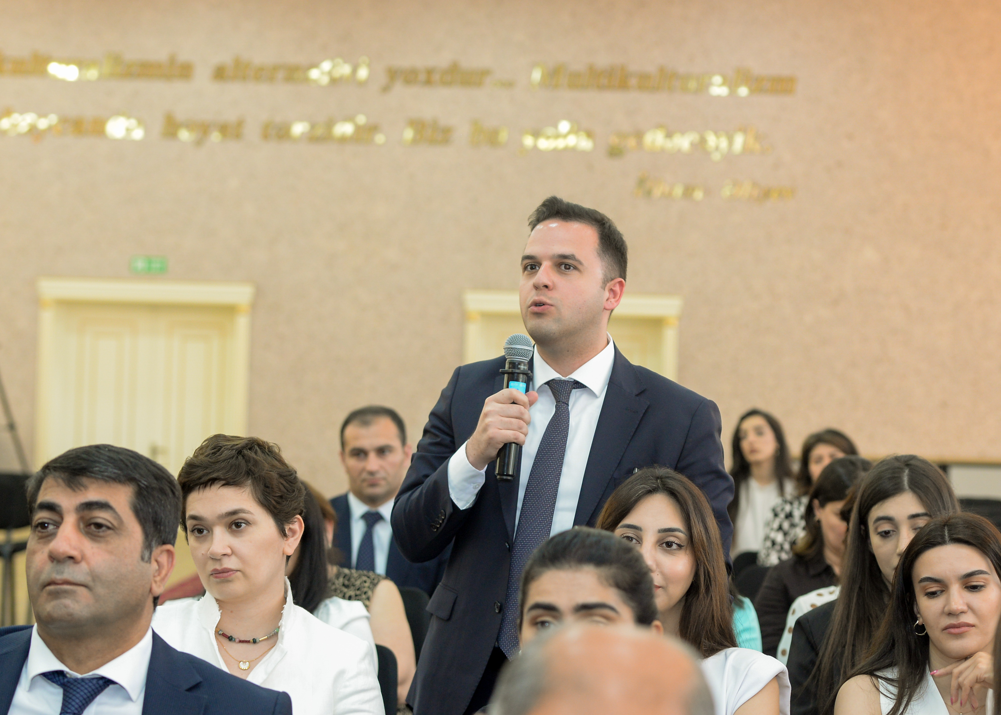 “Danışır təcrübə” layihəsinin XI görüşünün qonağı Məleykə Abbaszadə olub