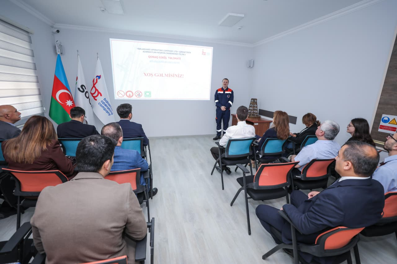 ADNSU tələbələri üçün yeni təqaüd təsis olundu