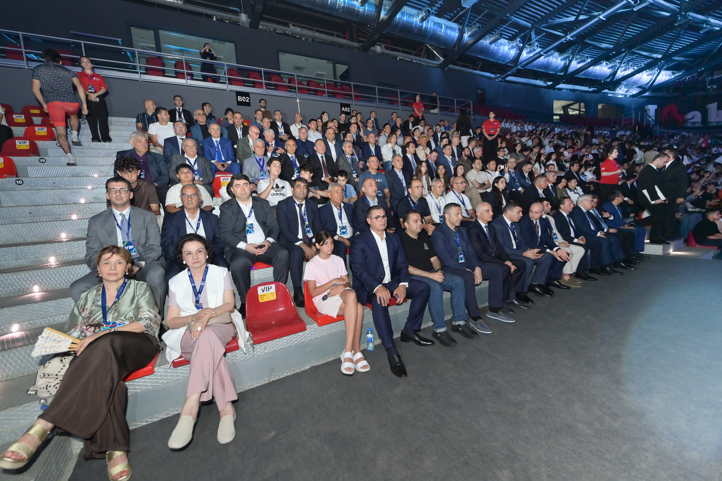Məktəblilərin Respublika İdman Olimpiadasının açılış mərasimi keçirilib