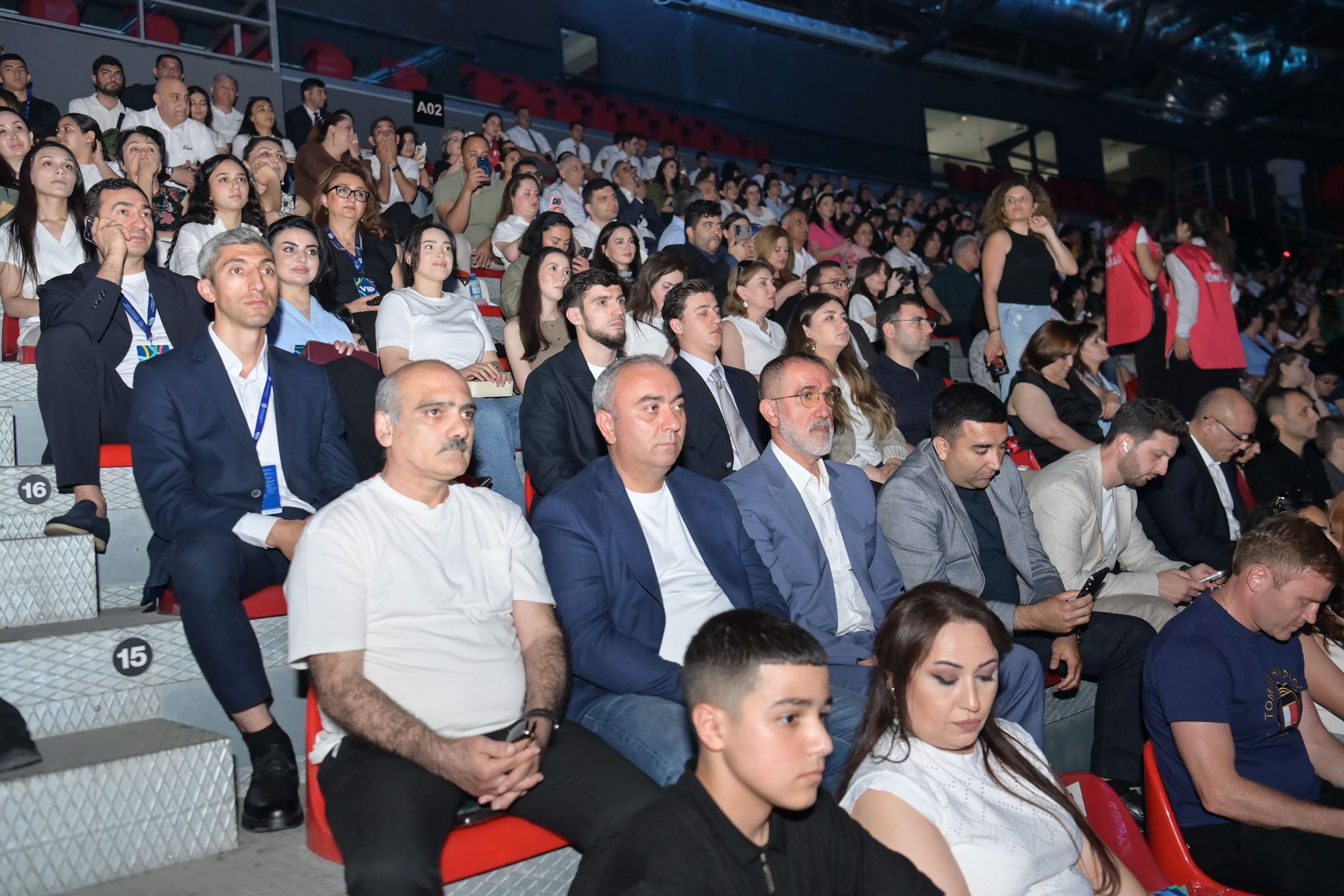 Məktəblilərin Respublika İdman Olimpiadasının açılış mərasimi keçirilib