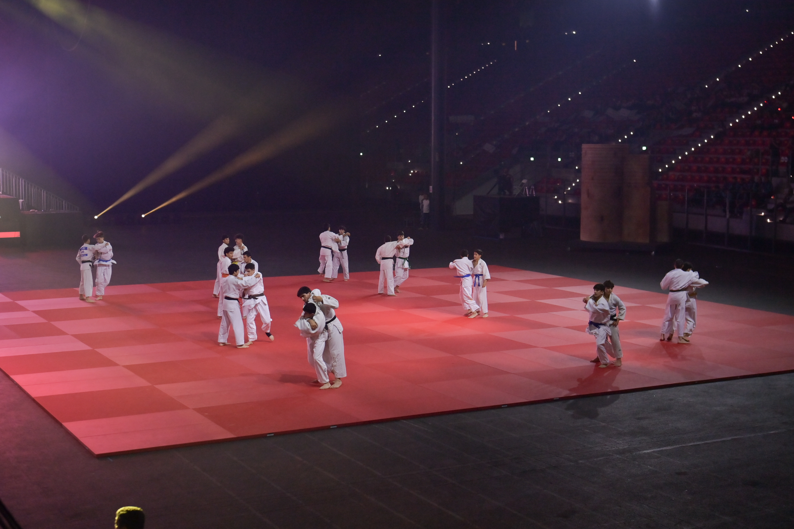 Məktəblilərin Respublika İdman Olimpiadasının açılış mərasimi keçirilib