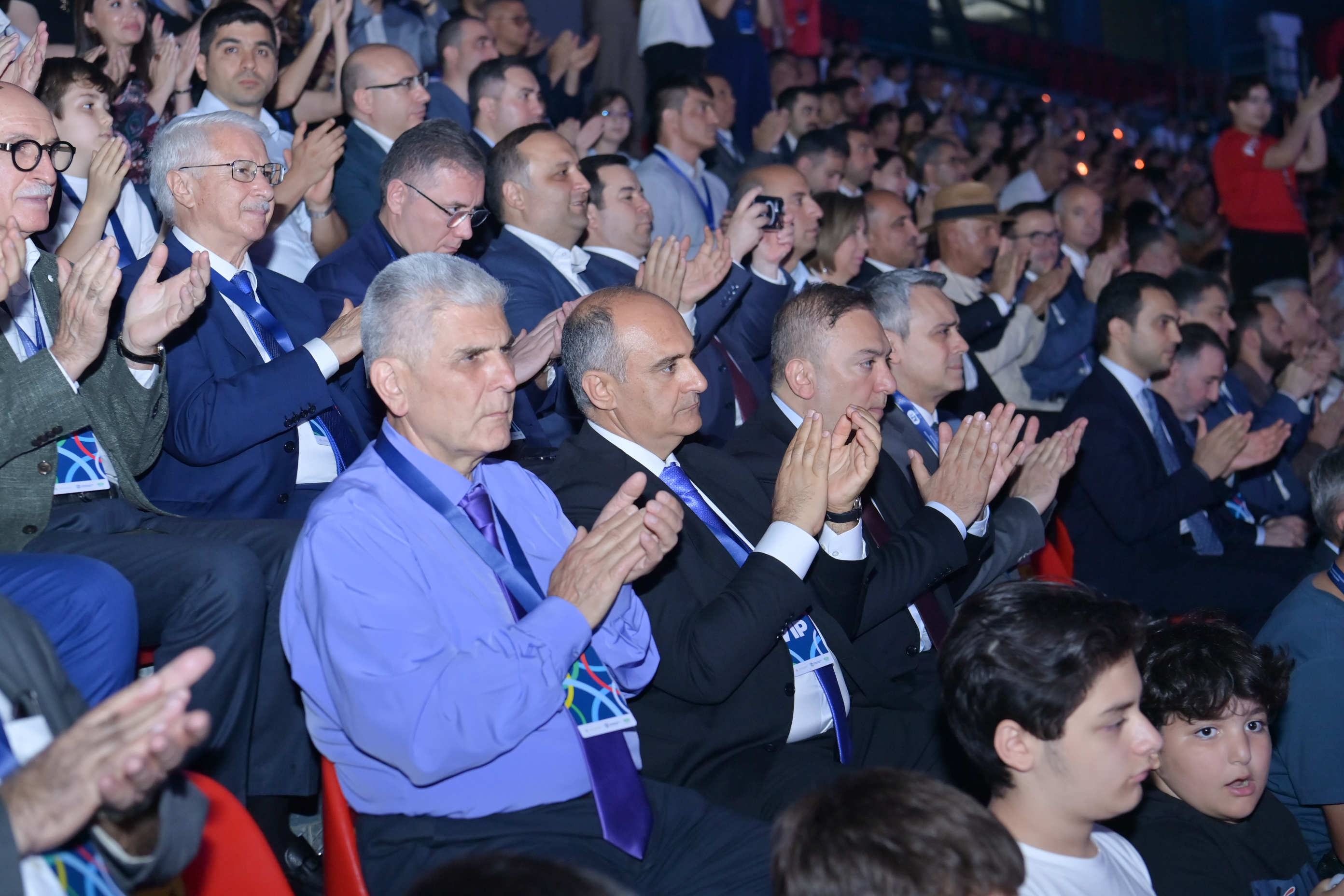 Məktəblilərin Respublika İdman Olimpiadasının açılış mərasimi keçirilib