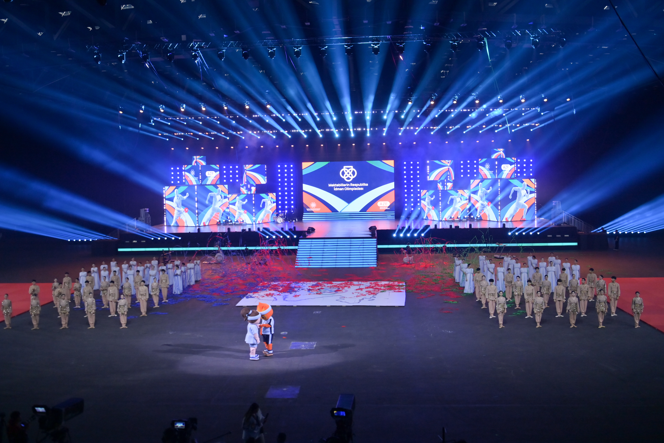 Məktəblilərin Respublika İdman Olimpiadasının açılış mərasimi keçirilib