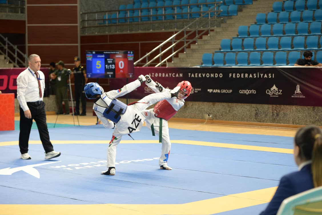 MRİO çərçivəsində taekvondo yarışlarına start verildi
