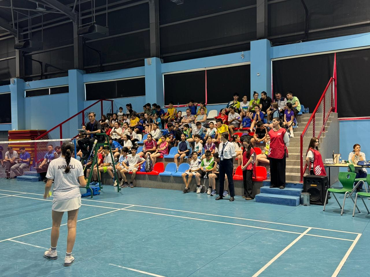 129 badmintonçu olimpiada çempionluğu uğrunda yarışır