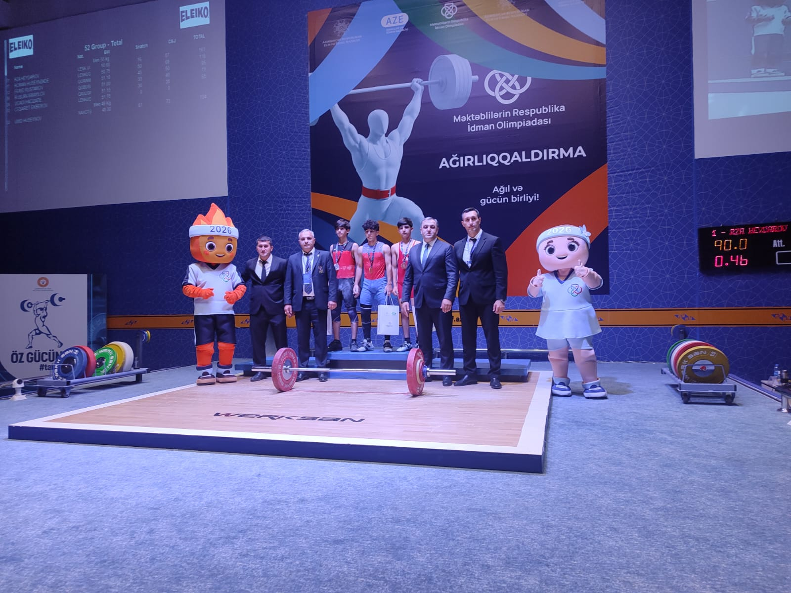 Ağırlıqqaldıranların medal mübarizəsi başa çatıb