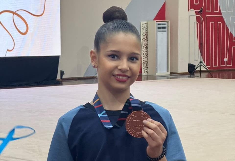 Yeniyetmə gimnast: "Şuşanın adını qaliblər sırasında görmək mənə sonsuz qürur verir"