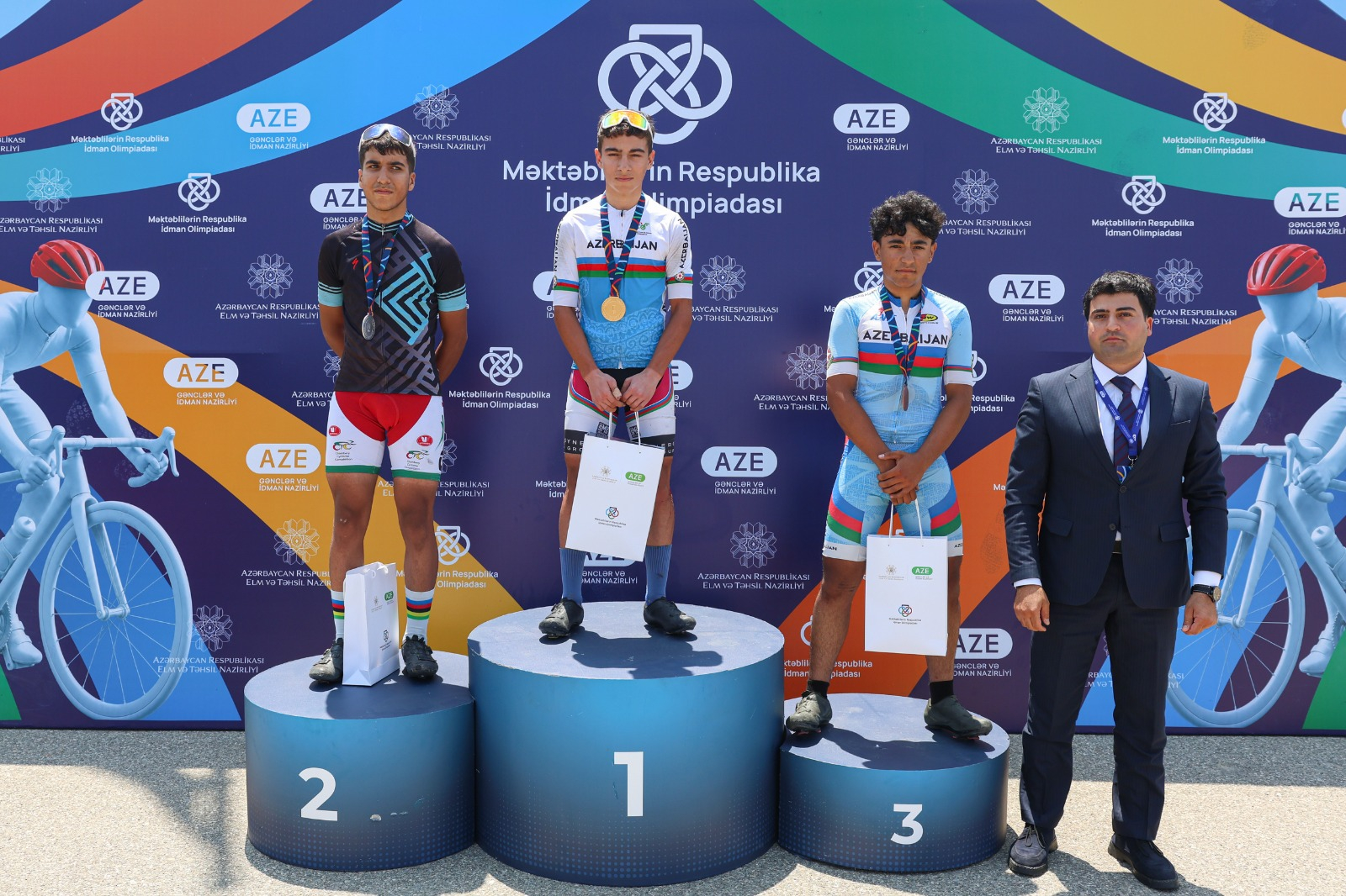 MRİO-da velosiped yarışlarına yekun vurulub