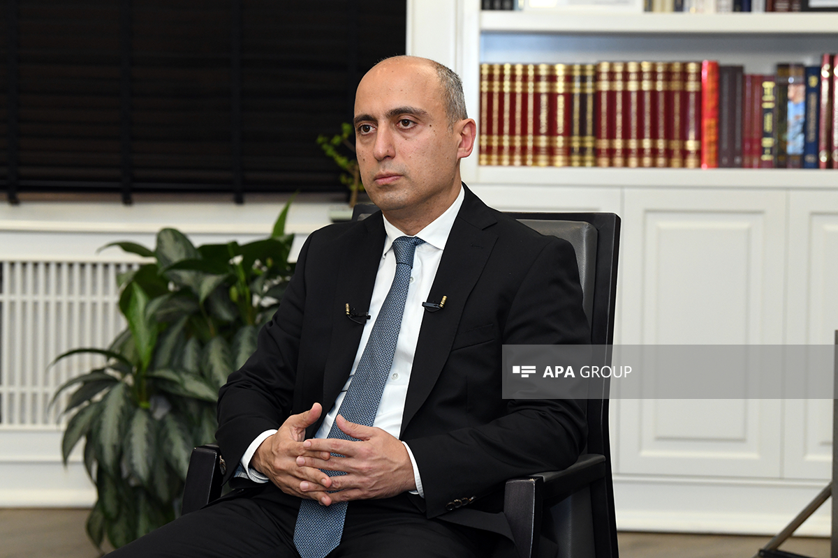 Öz fənnini bilməyən müəllimlərin övladlarımıza dərs deməsi doğru seçim deyil