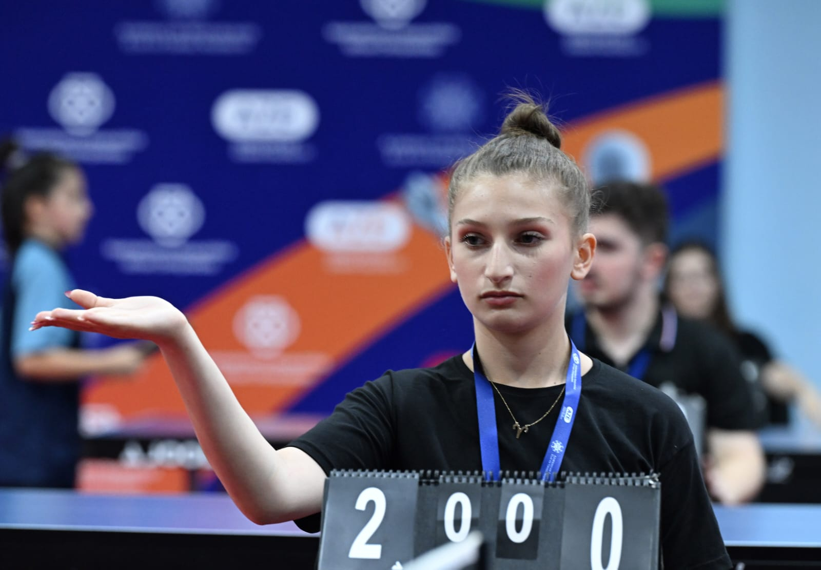 Stolüstü tennis yarışlarında ilk mükafatçılar bilindi