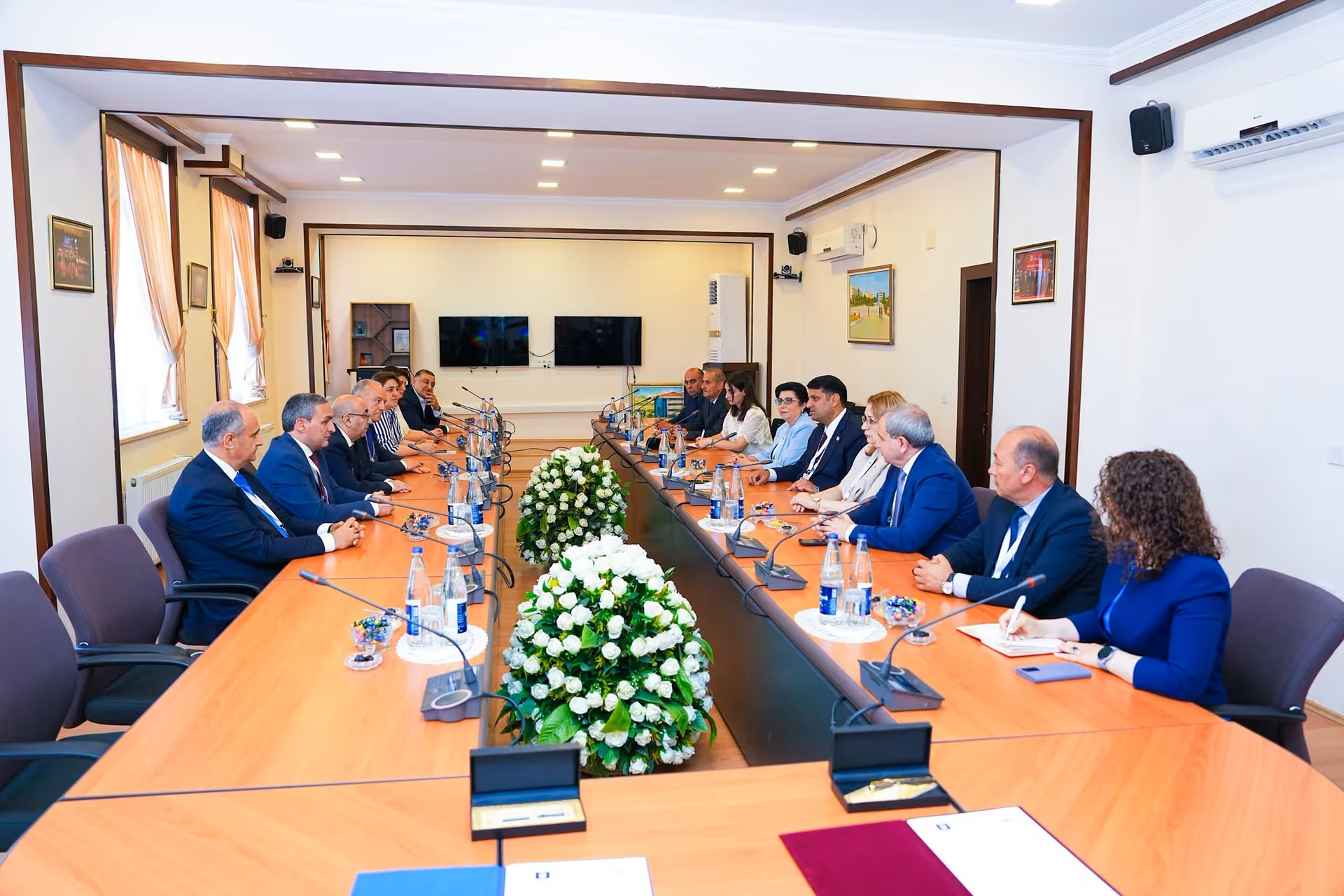 AzTU və NDU birgə layihələr həyata keçiriləcək