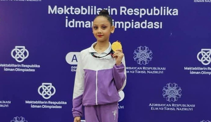 12 yaşı var, amma medalları yaşını 2,5 dəfə üstələyir