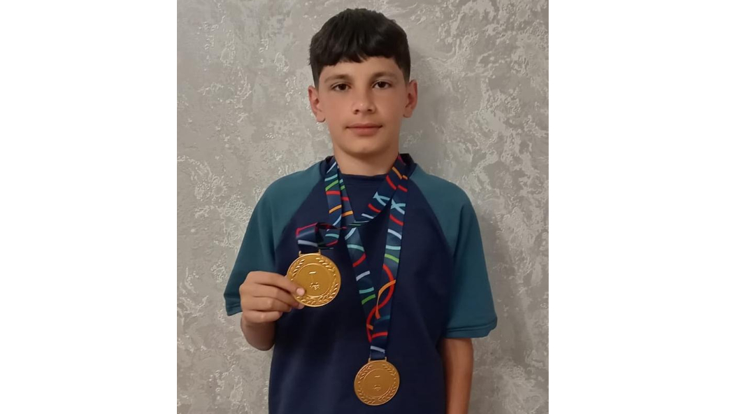 Bir olimpiadada 2 qızıl medal qazandı – 7-ci sinif şagirdindən böyük uğur