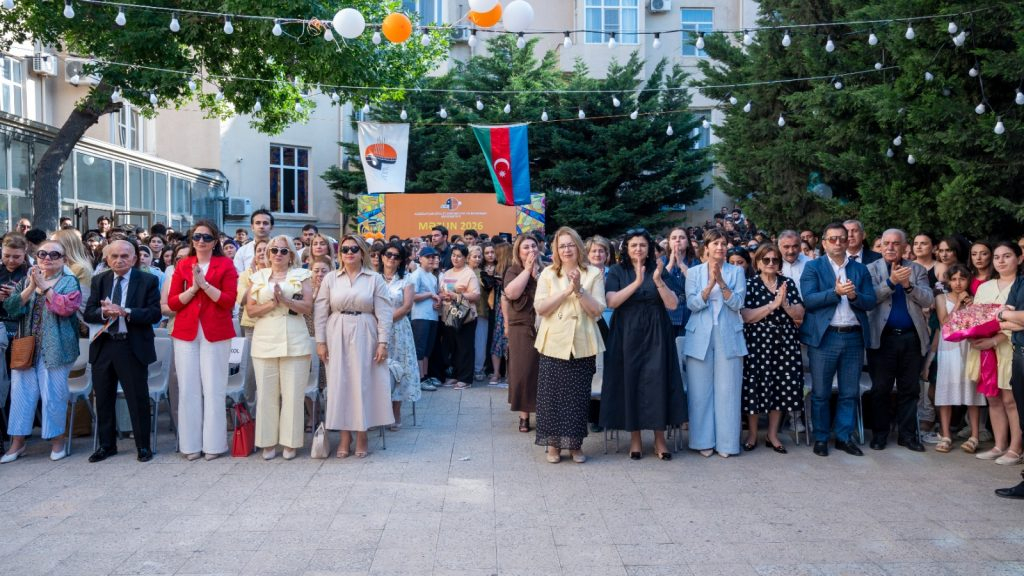 ADMİU-da "Məzun günü" qeyd olunub